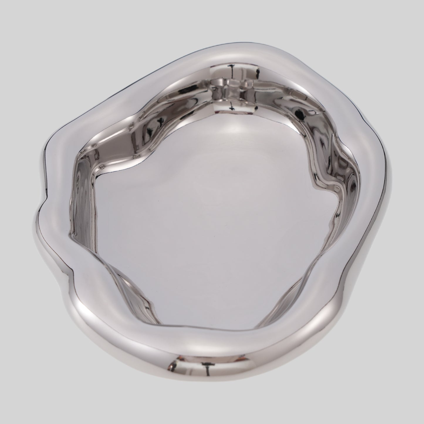 Puddle Decorative Tray (Chrome, 2 Size Options)